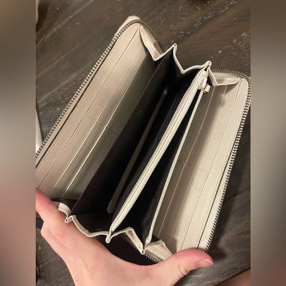 Gucci Unisex Wallet - Picture 4 of 10